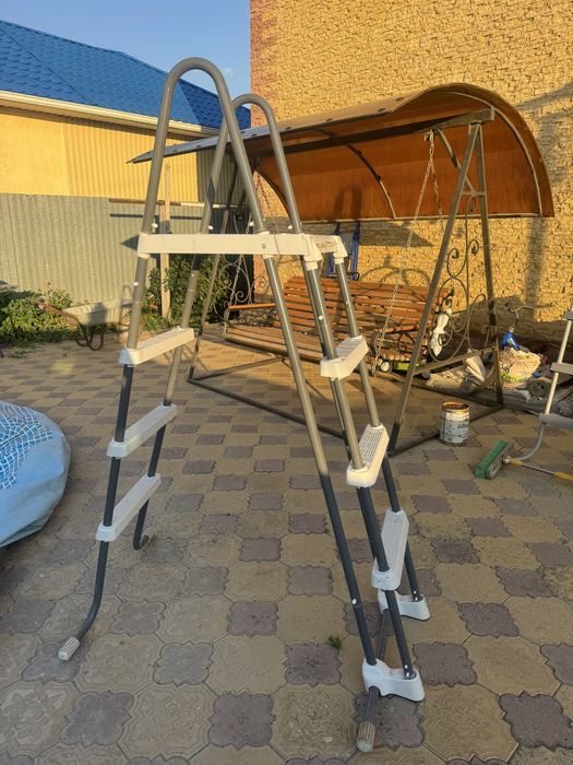 Бассейн каркасный