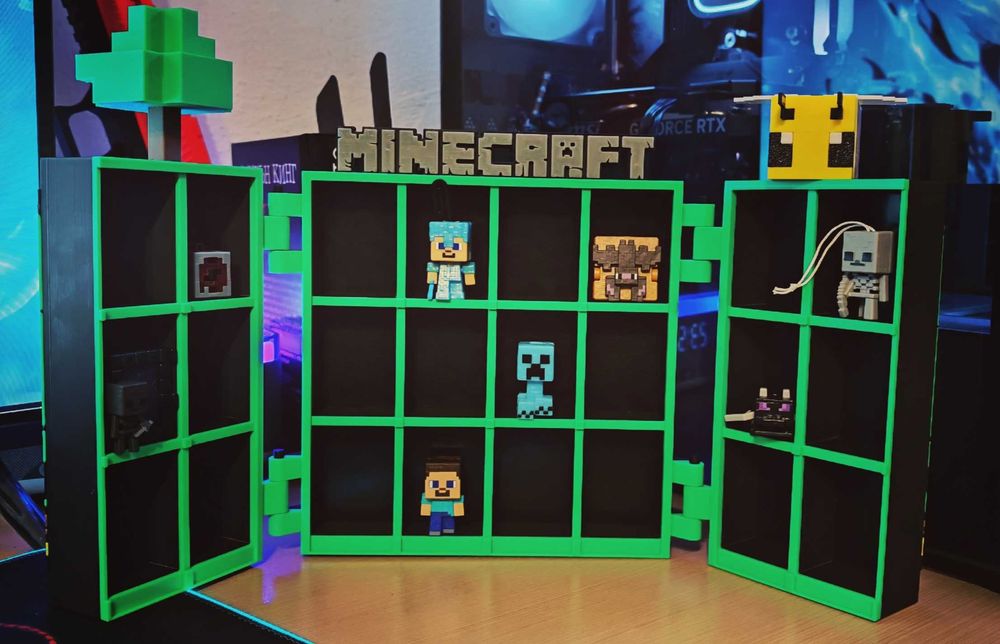 Поставка за Kinder Joy фигурки от колекцията Minecraft