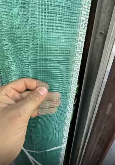 Перфорированный уголок с сеткой