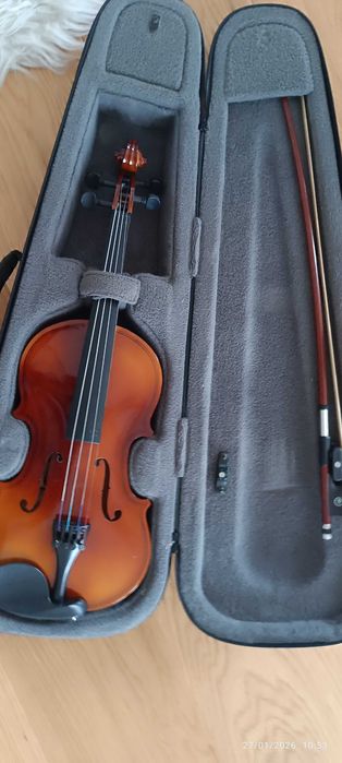 Vioara clasica din lemn 1/4 cu geanta transport,arcus