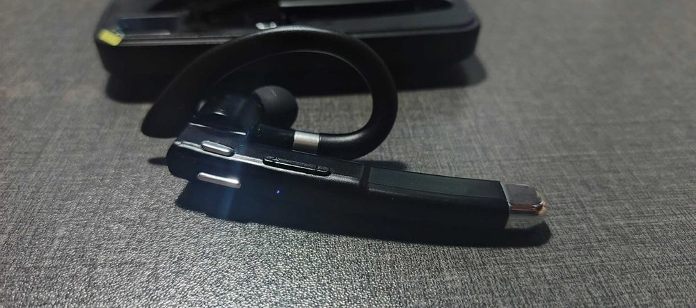 Беспроводная bluetooth Моно Гарнитура для смартфона,ноутбука и.т.д