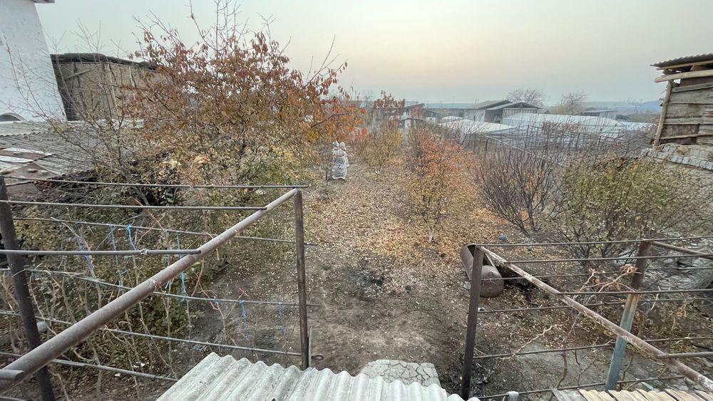 Уй сотилади 12 сотх