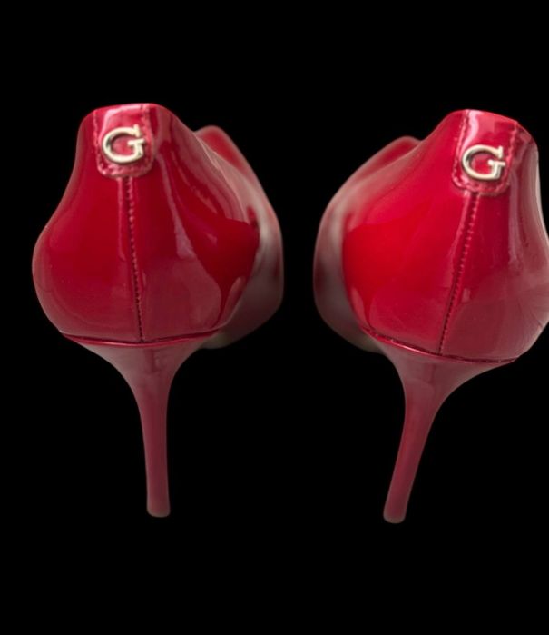 Pantofi mar 37 în stare buna