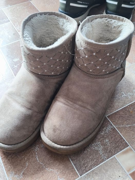 Разные обуви прадаём