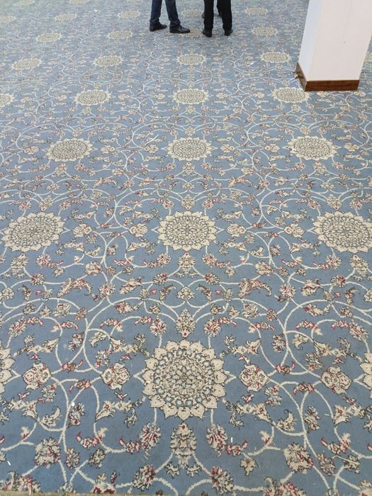 Joyida gilam va mebil yuvish xizmati