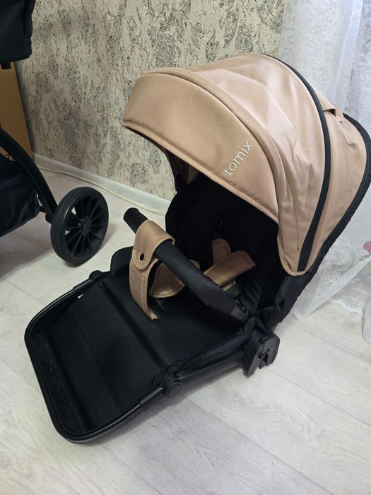 Tomix walker 2в1 отличное состояние