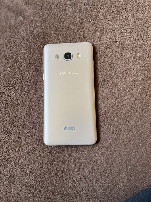 Vand telefon samsung galaxy j5 2016