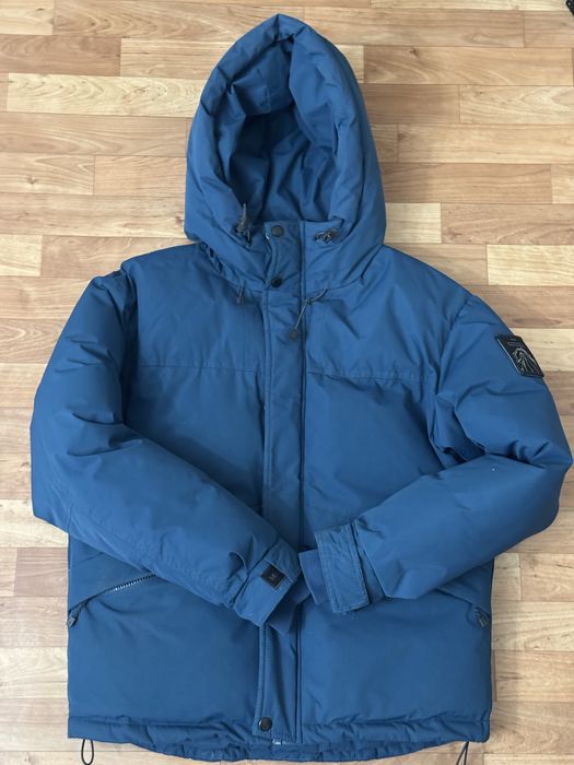 Курта   Manifest.