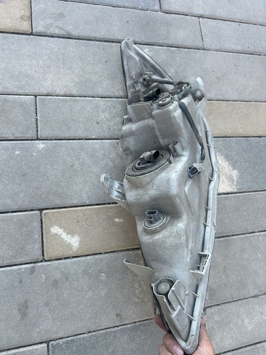 Фара правая camry 35