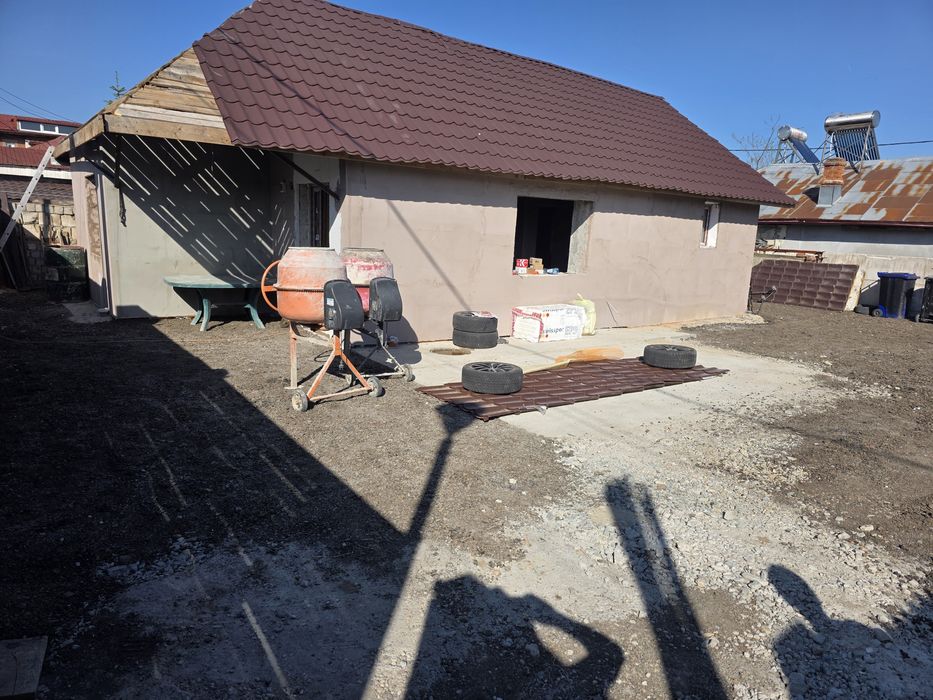Casa de vanzare în orașul Pantelimon în curs de amenajare