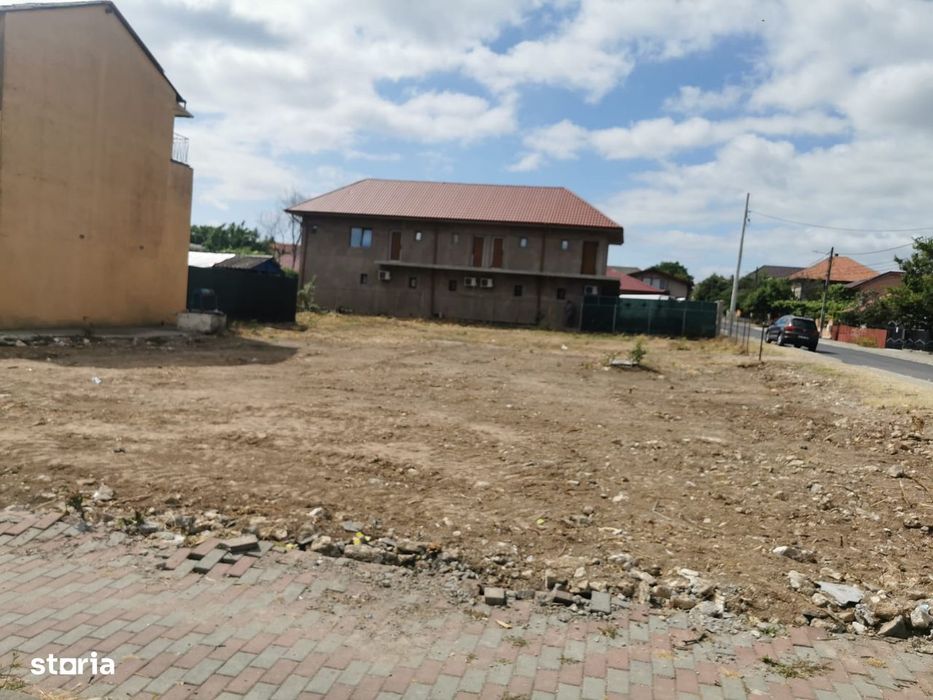 Teren de vânzare ultracentral în 2 Mai