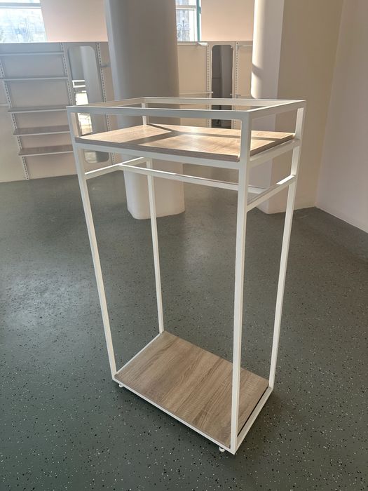 Торговое оборудование СРОЧНО