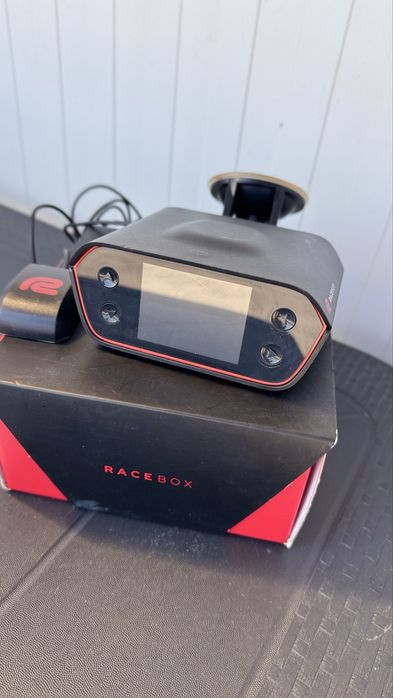 Racebox - GPS измервателно устройство