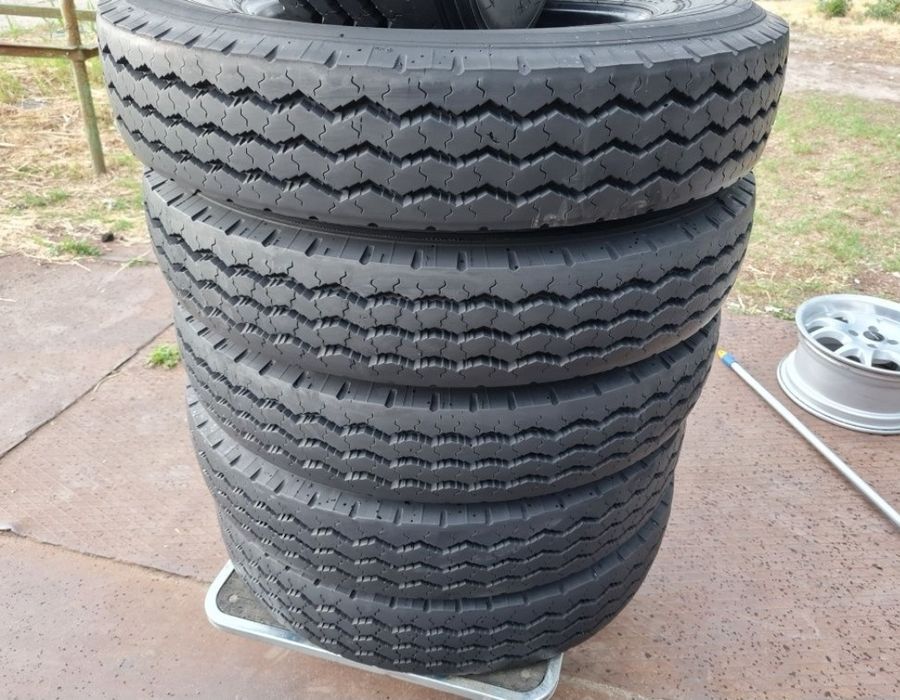 Set 6 Anvelope ca noi Michelin 124/122L R19.5