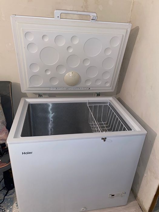 Продам морозильник Haier