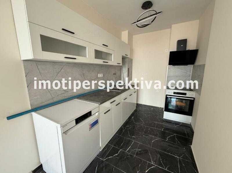 Продава се Тристаен апартамент в Пловдив, Център - 118 кв.м за 1805 €/кв.м - Снимка #2