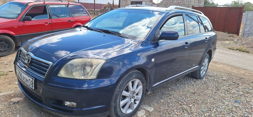 Toyota Avensis 2003