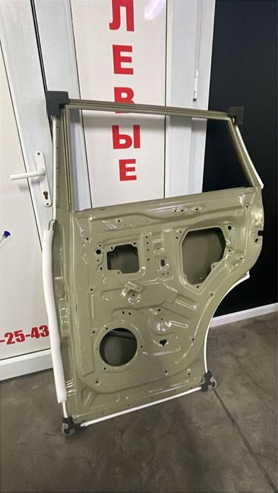 JETOUR X70 дверь есть