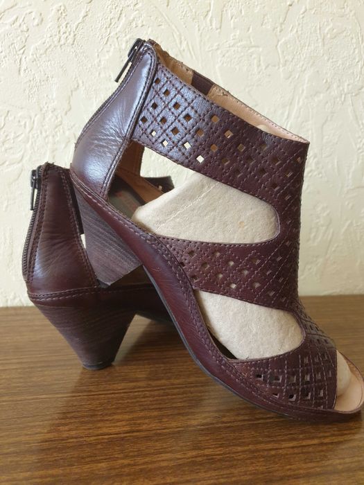 Босоножки Pikolinos