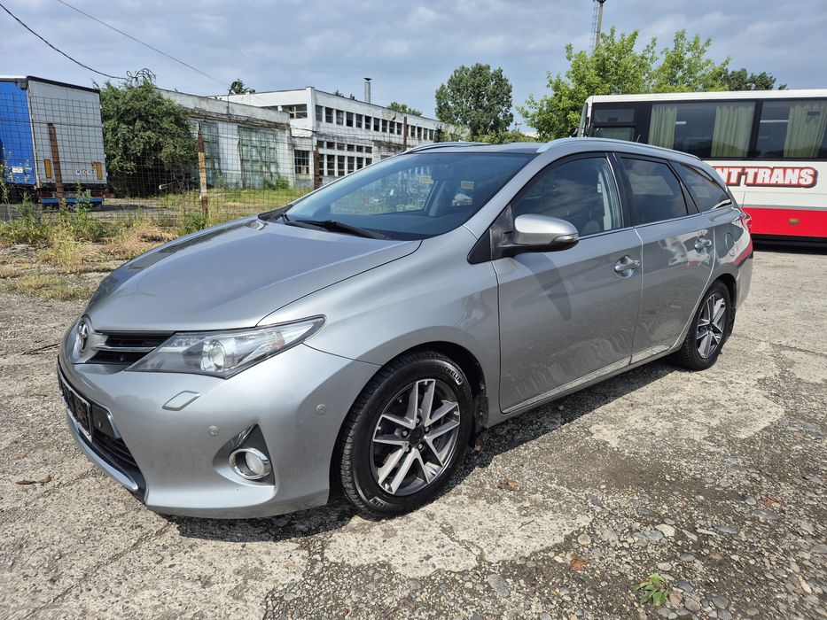 Toyota Auris Touring 2013 2.0 D4-D Climatronic Panoramic