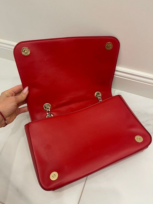 Червена дамска чанта Love Moschino