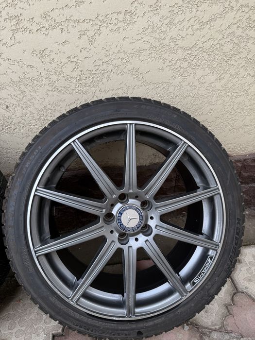 Продаю шины с дисками