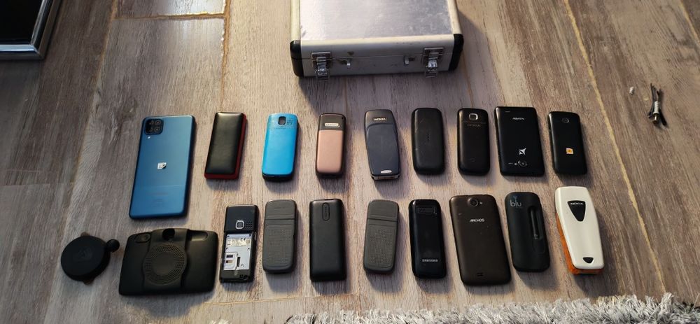 Lot telefoane mobile