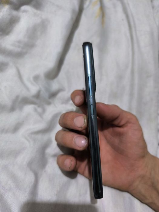 Samsung s22   8/256gb