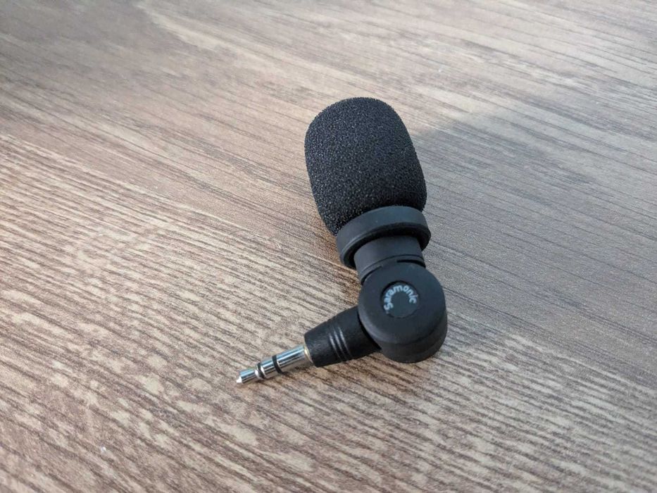 Microfon Directional Compact Saramonic (Jack 3.5mm TRRS) – Telefon, Laptop, GoPro, DSLR