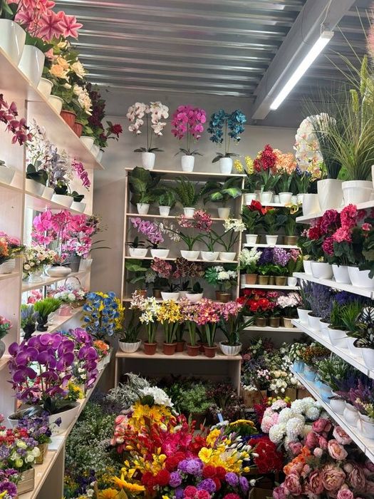 Искусственные цветы ,Распродажа