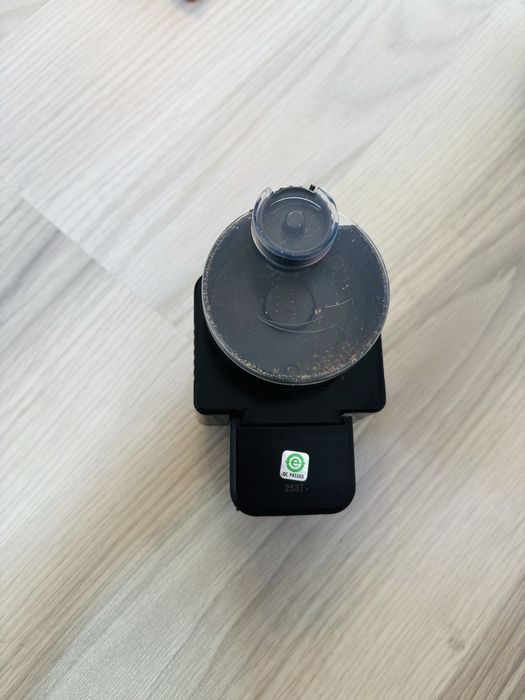 Hranitor automat acvariu