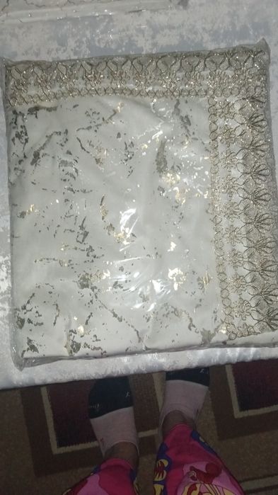 Оптим нархда дастурхонлар бор