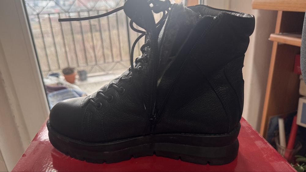 Ghete piele imblanite