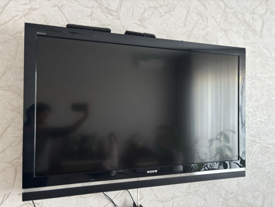 Продам телевизор sony
