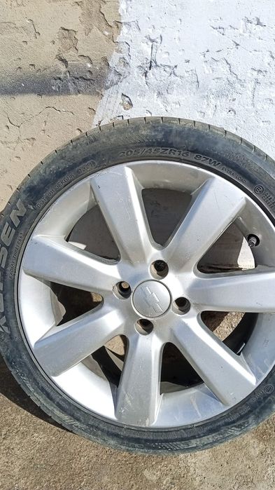 Покрышка дискімен сатылады.