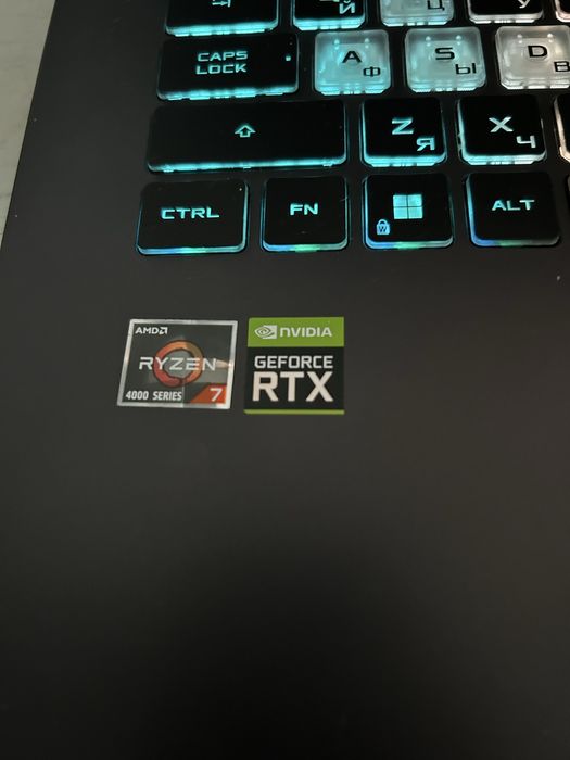 Asus Rog strix ноутбук