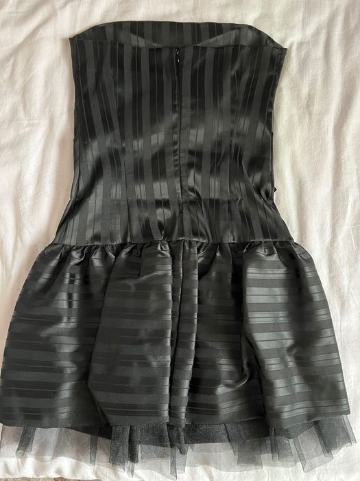 Къса черна дамска рокля