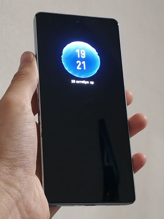 Poco F5 12/256 gb
