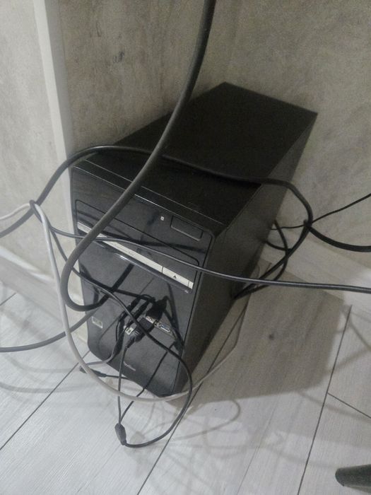 Компютер старый но работоеть