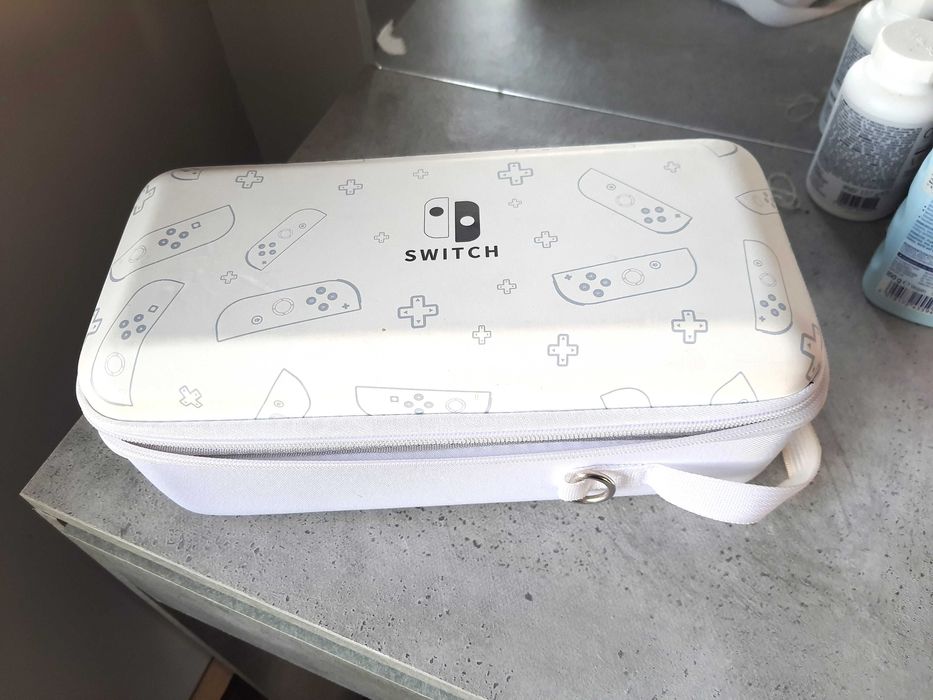 Nintendo Switch v2 - Добре запазена