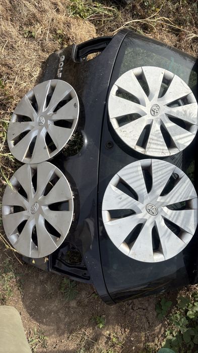 Capace Toyota Corolla pe 15’