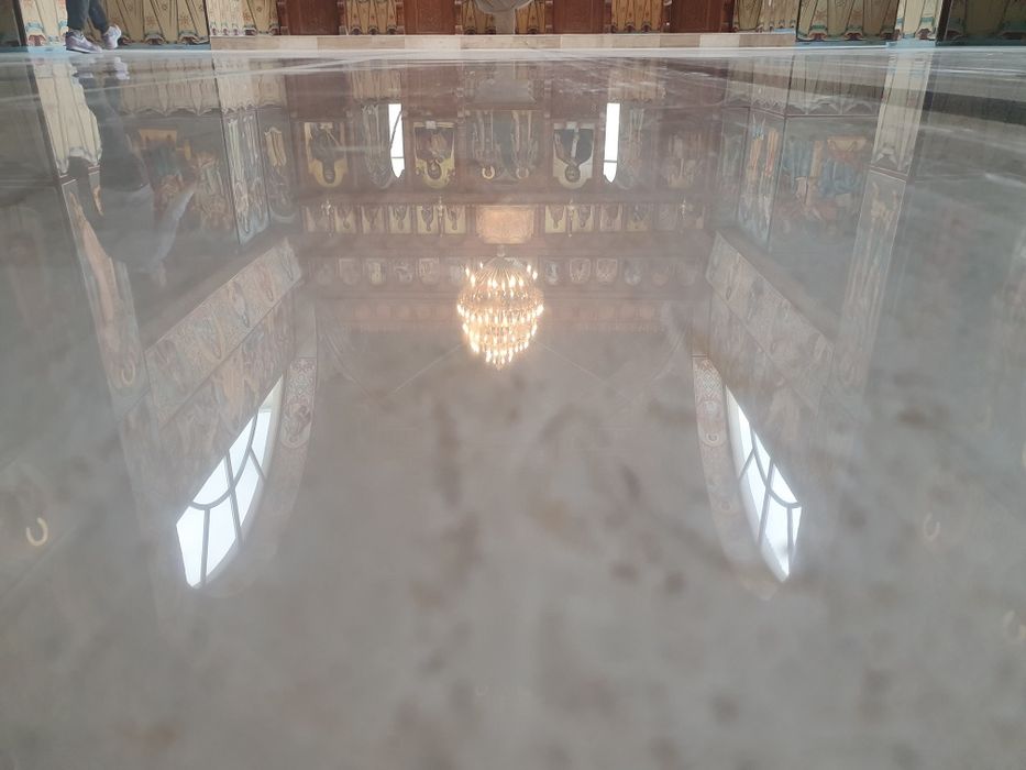 Slefuim si lustruim granit, travertin marmura si mozaic