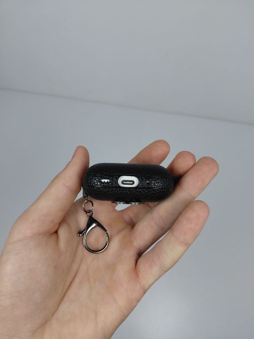 Husa Chrome Hearts pentru AirPods Pro 2