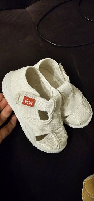 Пантофи 24 номер Колев