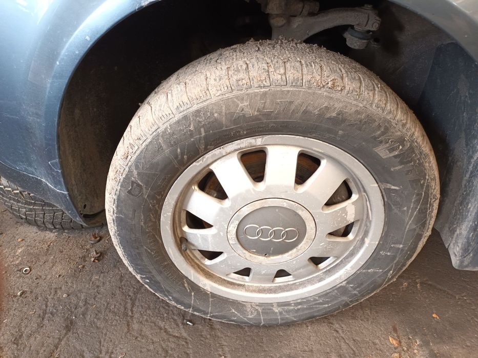 Dezmembrari  Audi A4 B6 (8E)  2000  > 2004 1.9 TDI Motorina