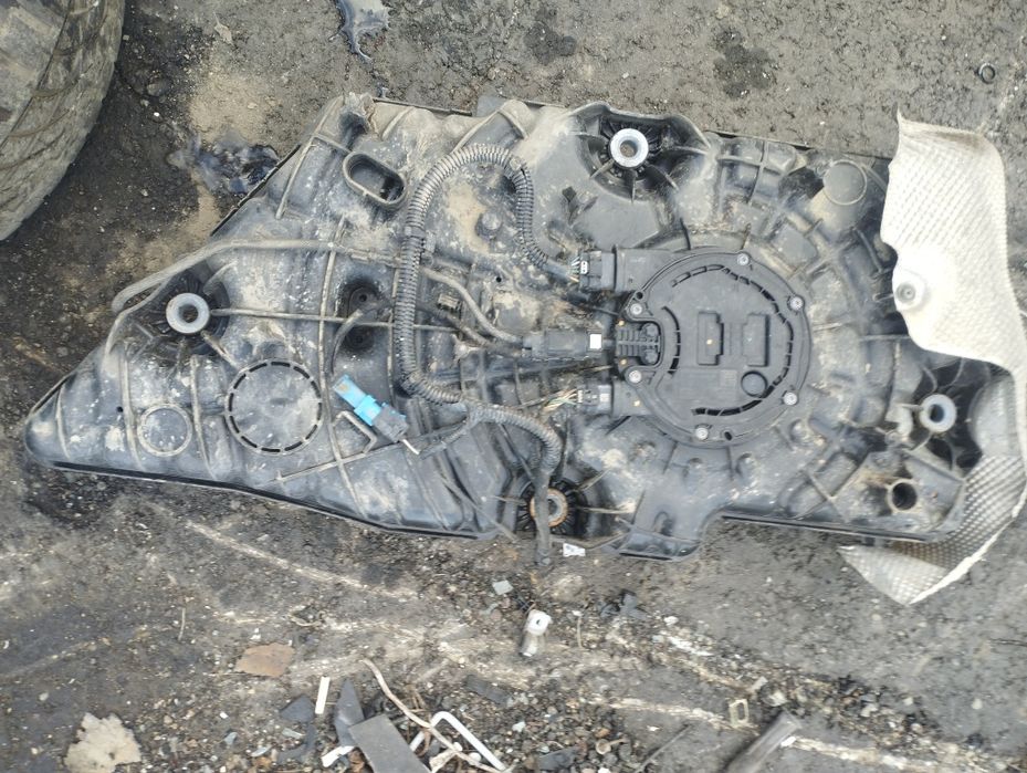 Rezervor adblue Dacia Duster 1.5dci euro 6