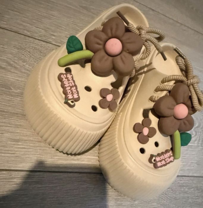 Papuci stil Crocs (masura 38,5)