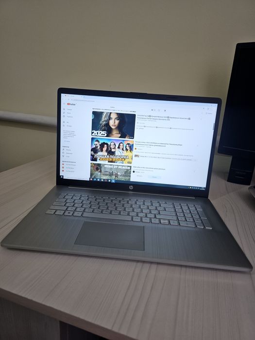 Ноутбук НР (ssd 512гб)