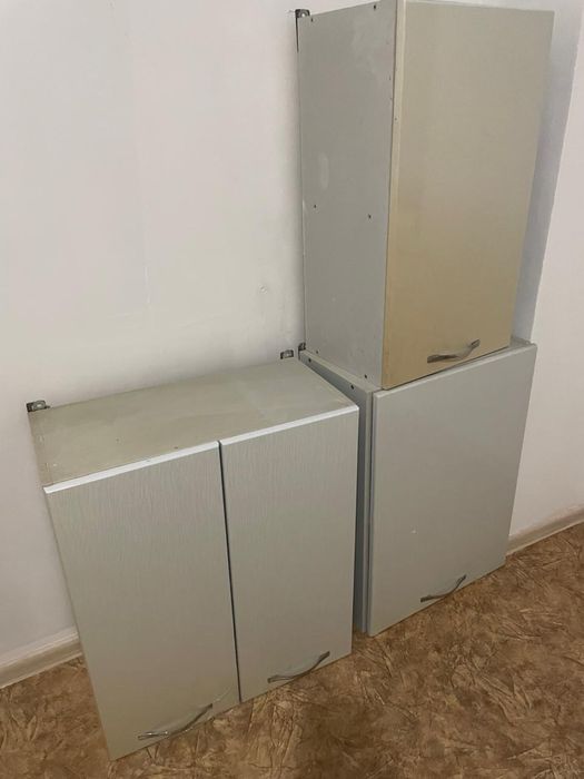 Продам Кухонный шкаф