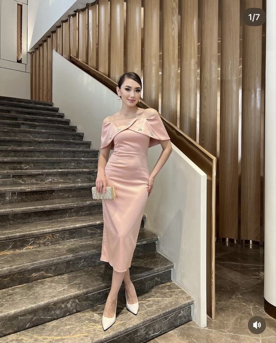 Продам вечерние платье